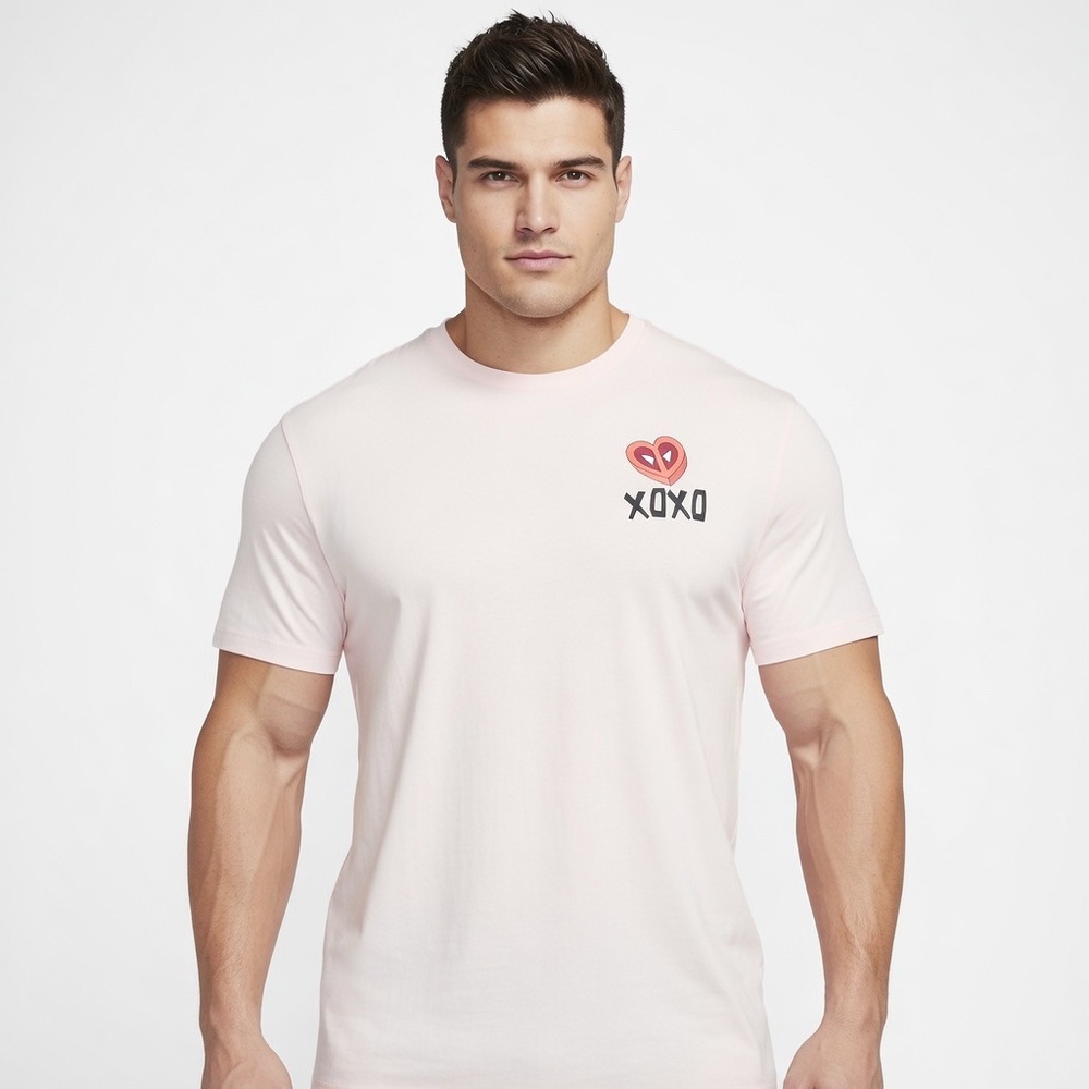 Deadpool “Single and ready to mingle” Graphic T shirt